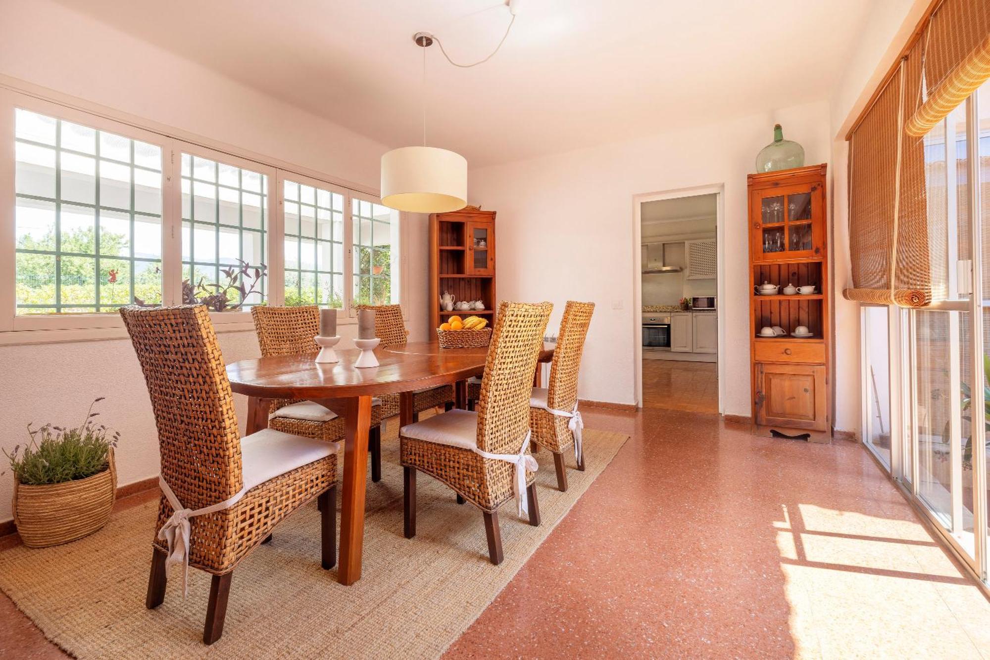 Ideal House For Two Families With Pool And Barbecue Plamanyola Екстериор снимка
