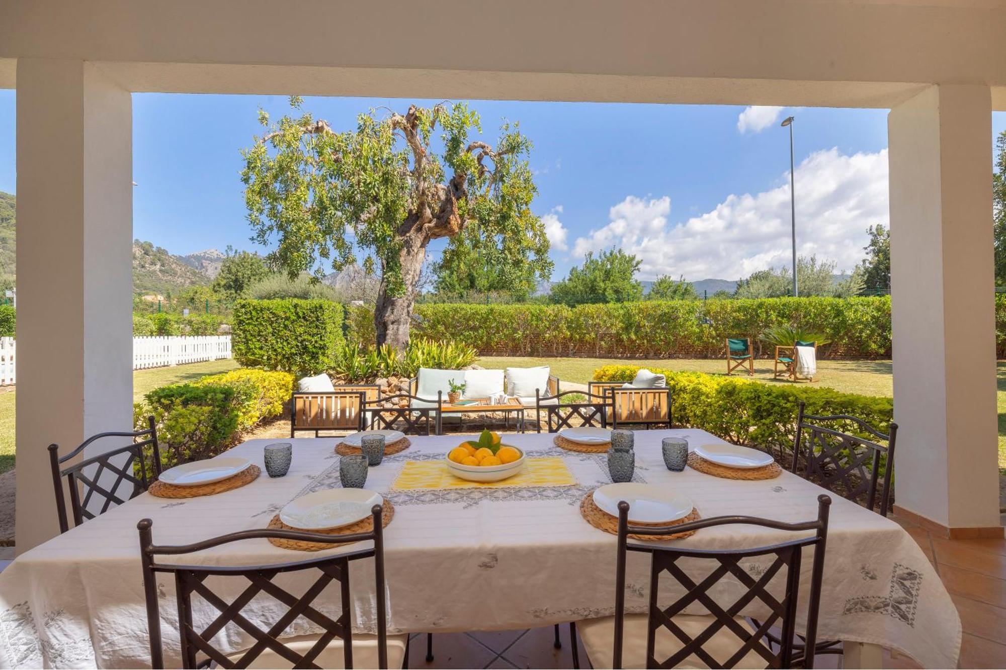 Ideal House For Two Families With Pool And Barbecue Plamanyola Екстериор снимка